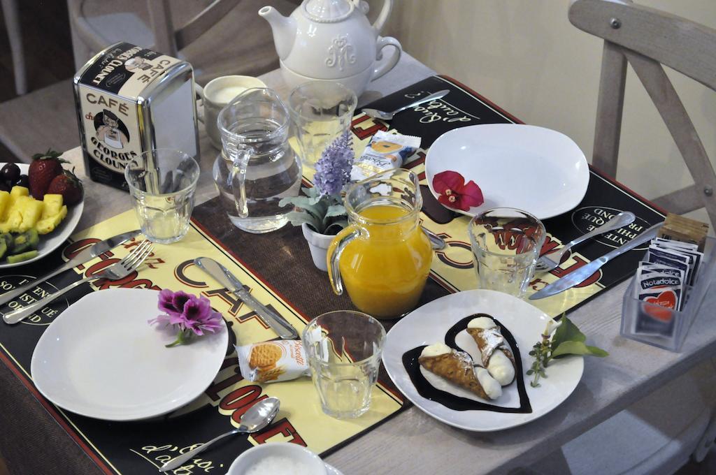 Stupor Mundi Bed And Breakfast Palermo Eksteriør billede